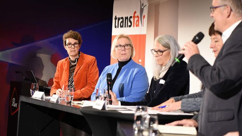 Podiumsdiskussion zum Thema Gesunderhaltung am Arbeitsplatz